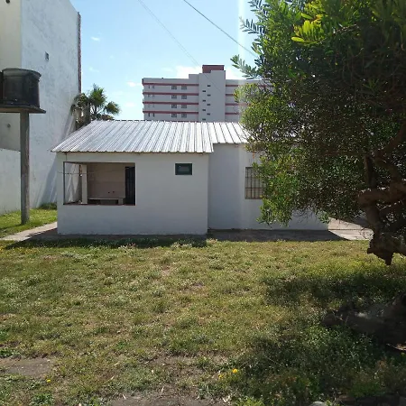 Amplia Casa Con Fondo Y Estacionamiento A Metros Del Mar Apartment Mar de Ajo Exterior photo